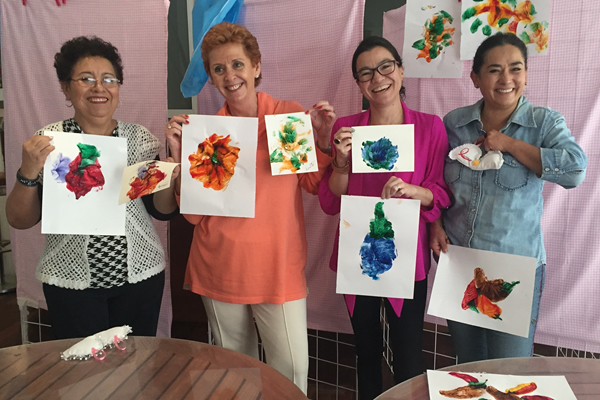 pintadita-a-tu-salud-apoya-lucha-contra-cancer-de-mama3-2