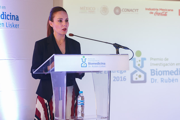 conacyt-y-coca-cola-dan-premio-a-investigacion-biomedica1