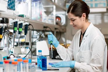 Las células senescentes son células que funcionan mal y se acumulan con la edad en los órganos afectados