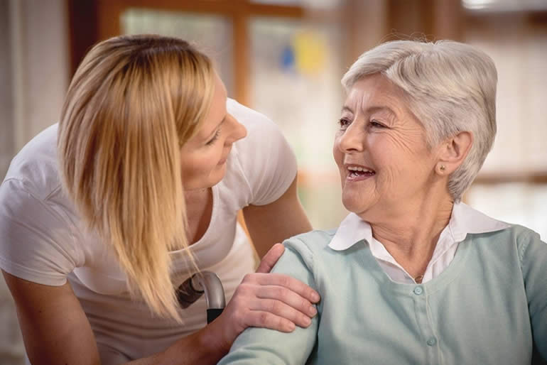 5-consejos-para-cuidar-a-personas-con-alzheimer1.jpg