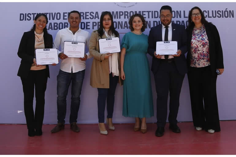 lala-recibe-distintivo-por-inclusion-laboral-de-personas-con-discapacidad-2023-1.jpg