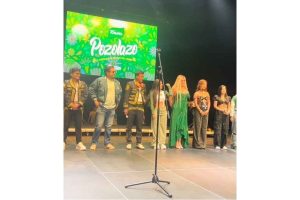 knorr-preparo-el-pozole-mas-grande-del-mundo2-.jpg