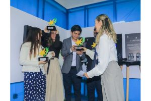 la-villita-premia-a-campeones-mexicanos-ejemplo-de-superacion3.jpg