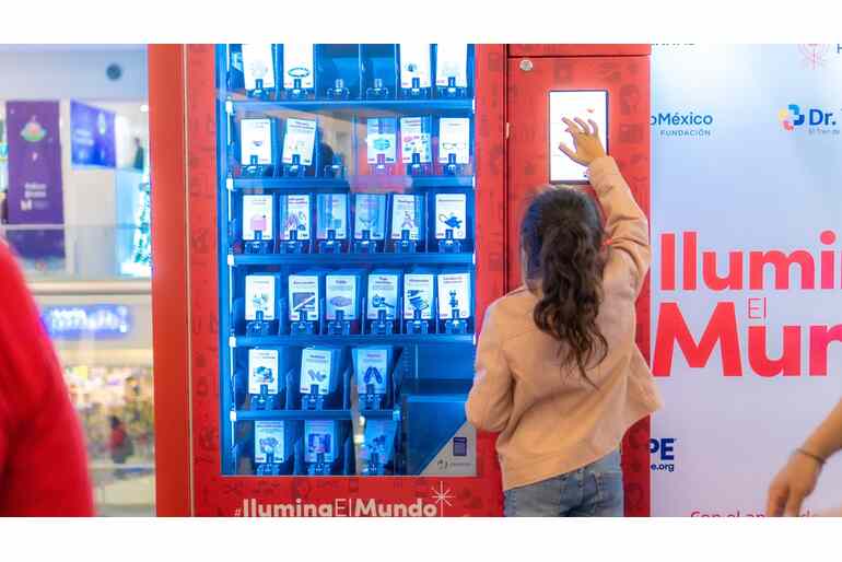 Lanzamiento-Máquinas-de-Donación-3.jpg