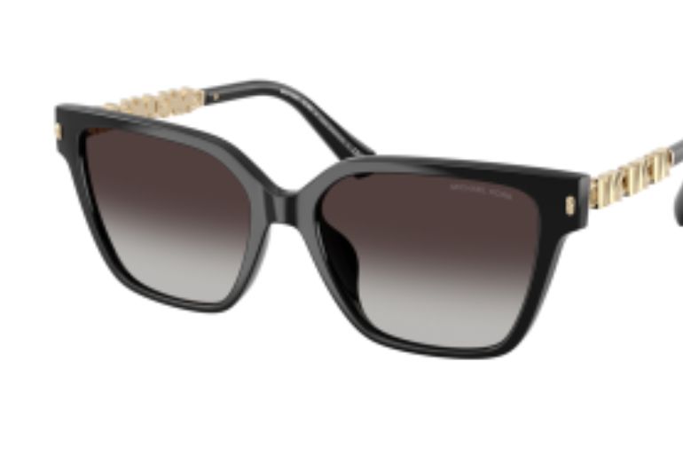 michael-kors-coleccion-otono-invierno-2025-lujo-contemporaneo-con-un-giro-retro-3.jpg