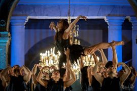 el-cisne-negro-vuelve-al-castillo-de-chapultepec-1.jpg