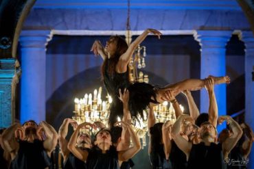 el-cisne-negro-vuelve-al-castillo-de-chapultepec-1.jpg