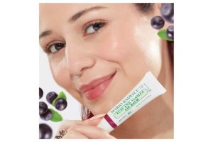 labios-impecables-para-san-valentin-con-lip-balm-de-mario-badescu1.jpg