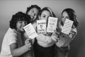 dan-a-conocer-campana-para-visibilizar-el-cancer-de-mama-en-mujeres-jovenes1.jpg