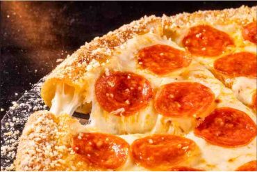 domino’s-estrena-la-sartén-orilla-suprema-2.jpg