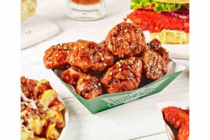 wingstop-lleva-a-sus-clientes-a-nueva-york-con-una-experiencia-de-futbol-americano3.jpg
