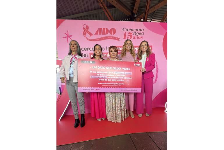 ado-amplía-caravana-rosa-con-ultrasonidos-mamarios1.jpg
